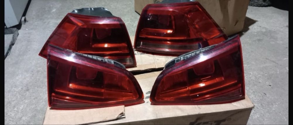 Stopuri spate VW Golf 7 Variant halogen originale -set complet