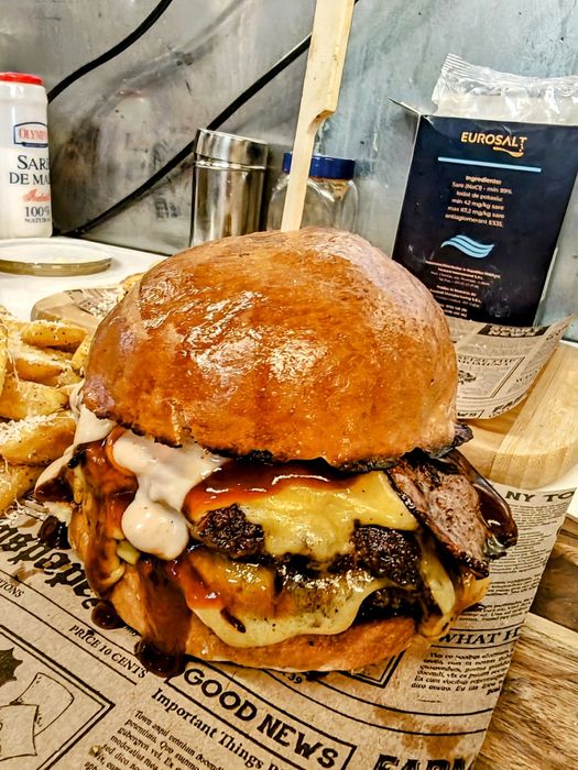 Parteneriat afacere street food