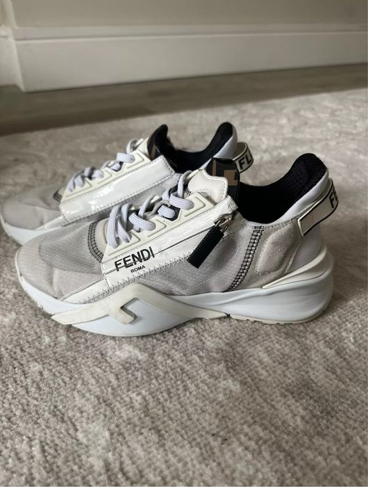 Оригинални дамски маратонки Fendi, размер 37.5, скъсан цип
