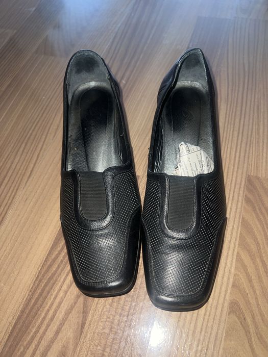 кожаные ботинки женские