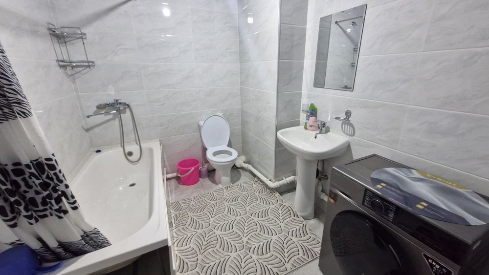 ARENDA kvartira 3 xonali hamma sharoiti borЦентр Арееда квпртира 3х ко