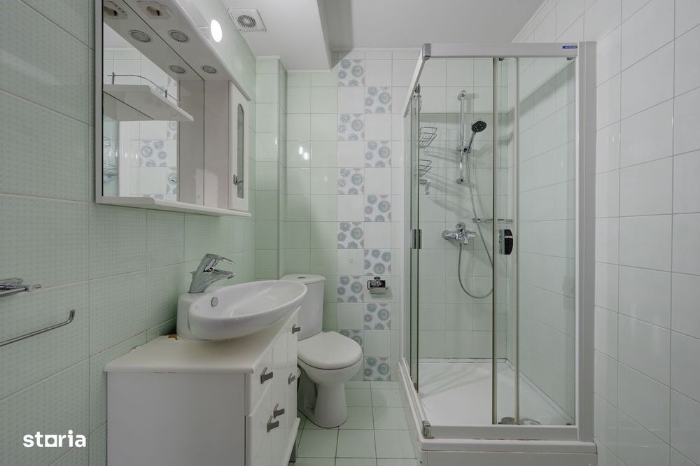 Apartament de  6 camere, 250 mp – 2 parcari- Sisești-Comision 0%