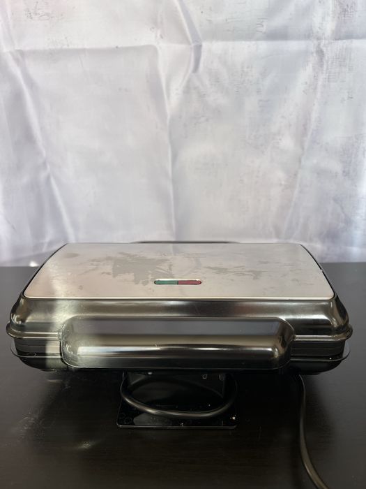 Гофретник Tristar waffle fries - като нов