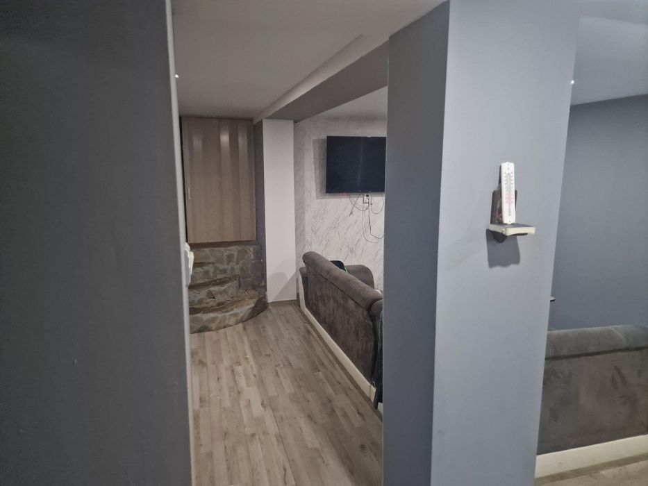 Продава се къща до старческия дом