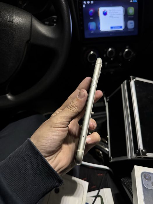 Айфон 11(64gb) 75%