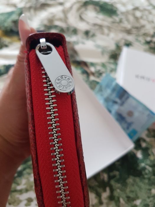 Продам женский кашелёк