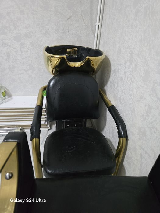 Ayollar saloni mebeli