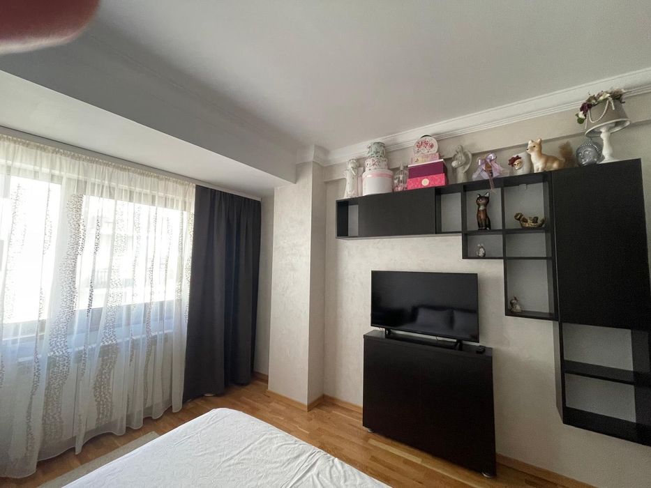 inchiriez apartament 2 camere