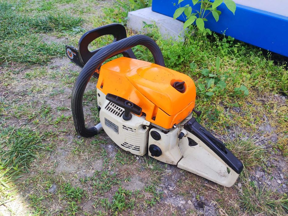 Бензинова моторна резачка за дърва Huspvarna 365 52,3cc 4,2кс 40,5см 4,6кг