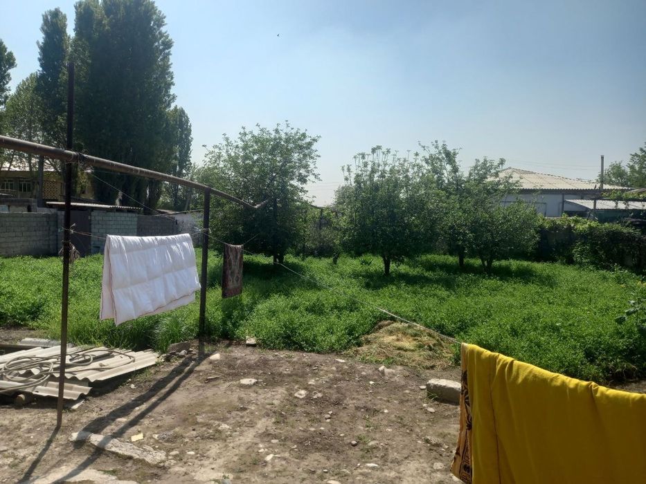 Продаётся участок в юкоричирчиком районе