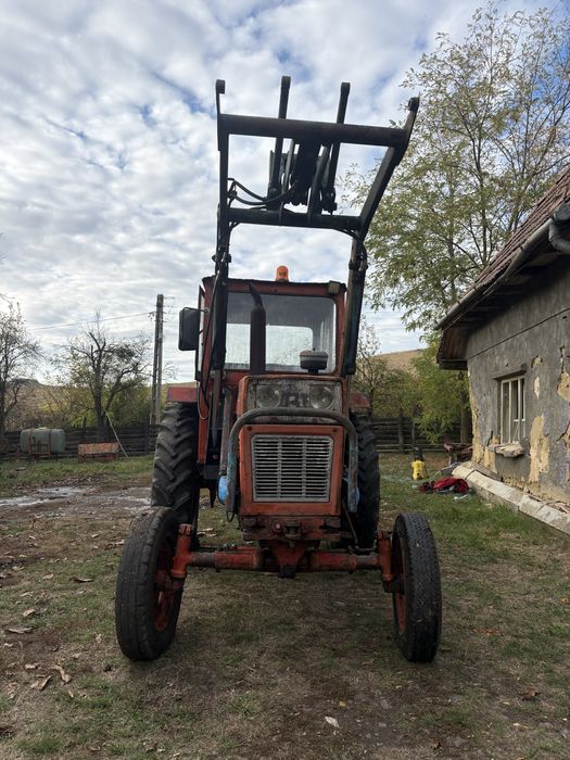 Tractor utb 650