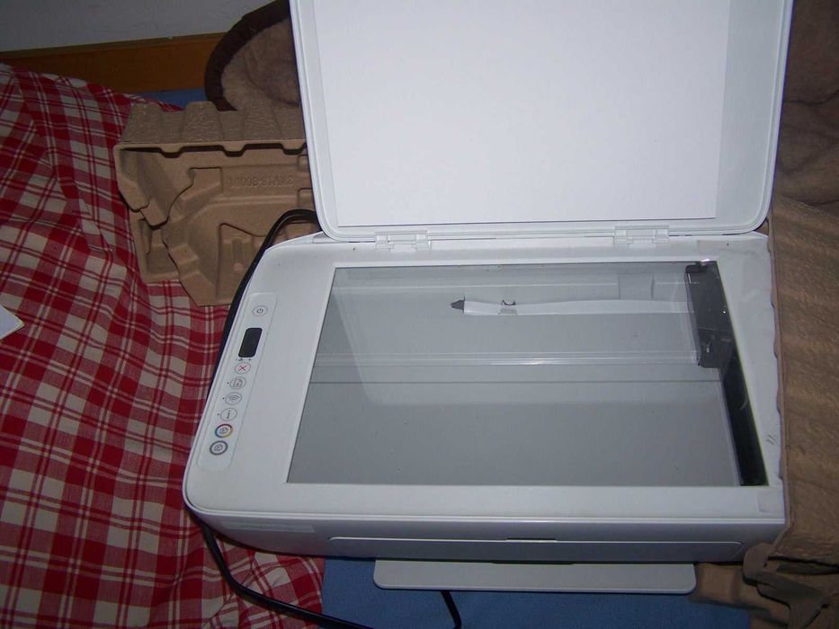 vand xerox hp desc jet 2710 E