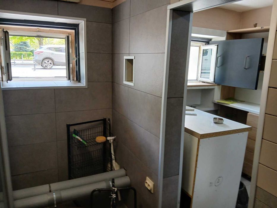 Дава се под наем Магазин в София, Център - 20 кв.м за 510 € - Снимка #14