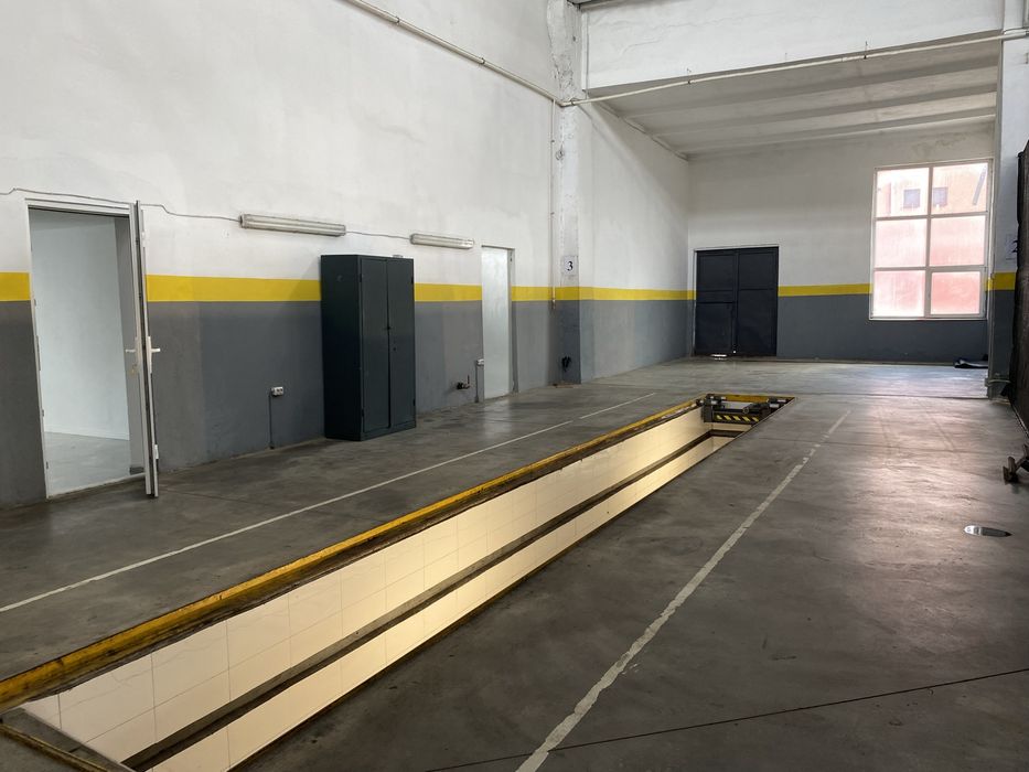 Inchiriez hala industriala si birou pentru diverse activitati