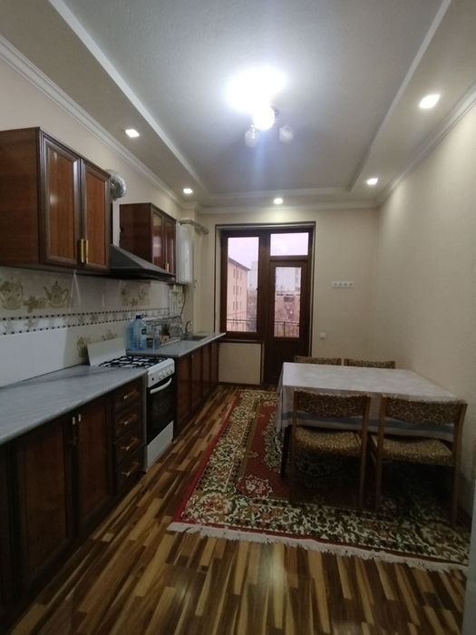 Ijaraga kvartira beriladi 3 xona 4 etaj vagzal saodat yonda