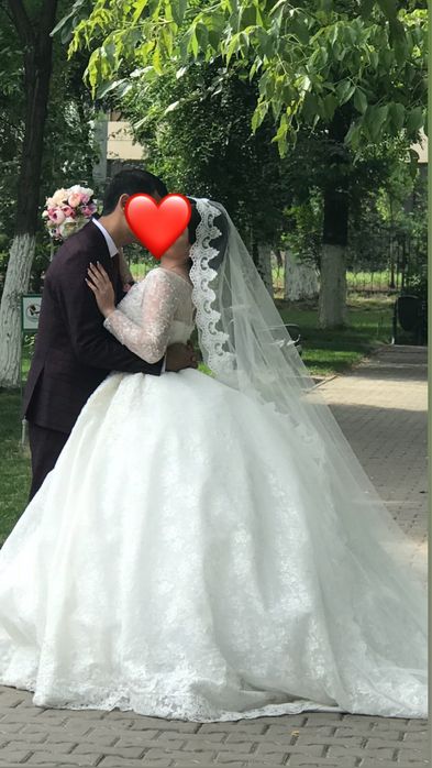 Свадебное плате новое