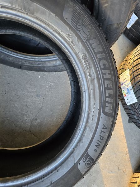 225/55/17 MICHELIN 4бр