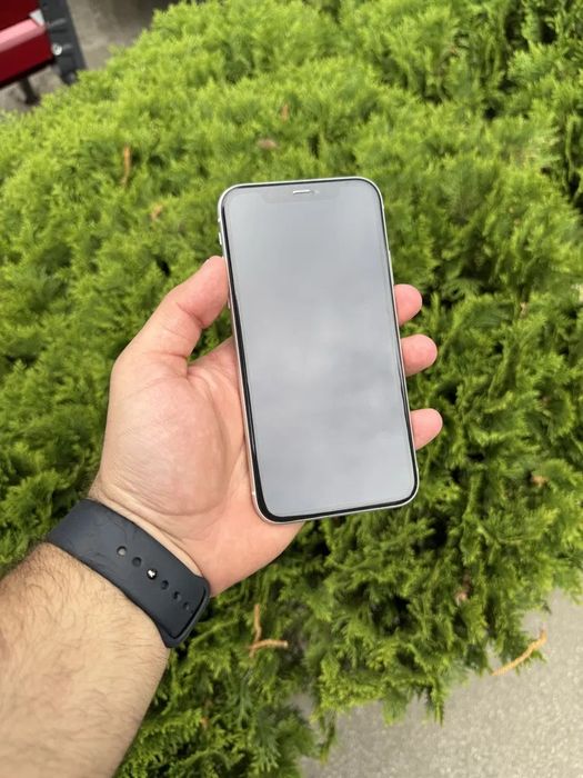 Айфон 11{без ремонта}IPhone 11