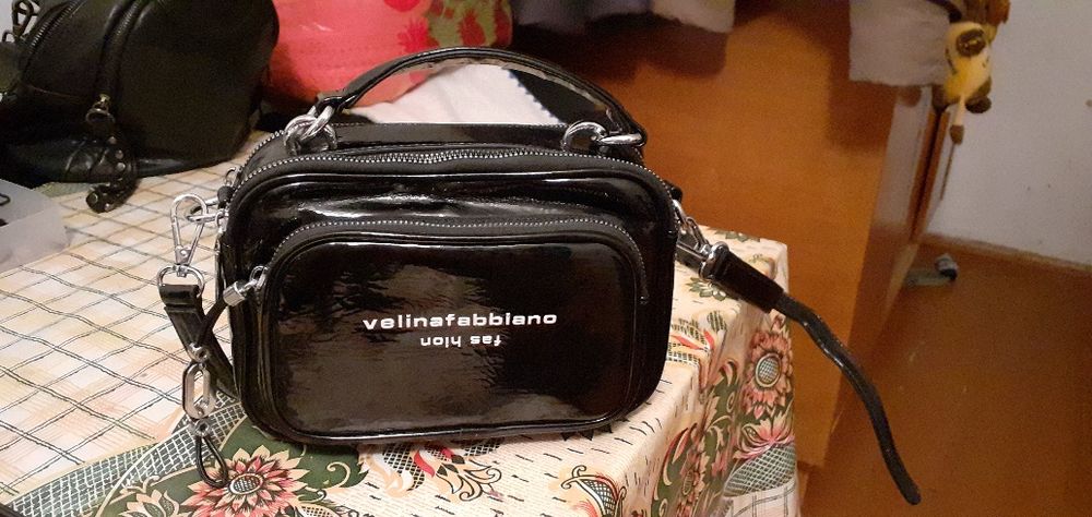 Продам срочно сумки