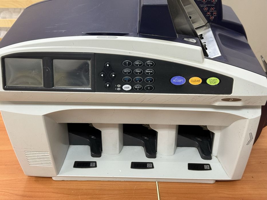 Glory 300 USF сортировщик банкнот