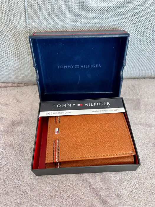 Портфейл Tommy Hilfiger