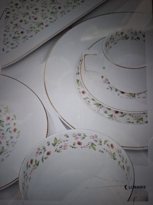 Набор посуды фарфоровый