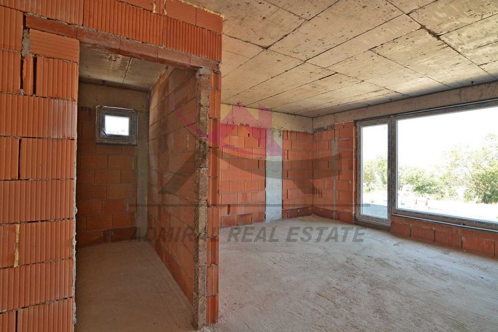 Продава се Двустаен апартамент в Варна, м-т Зеленика - 79 кв.м за 1406 €/кв.м - Снимка #4