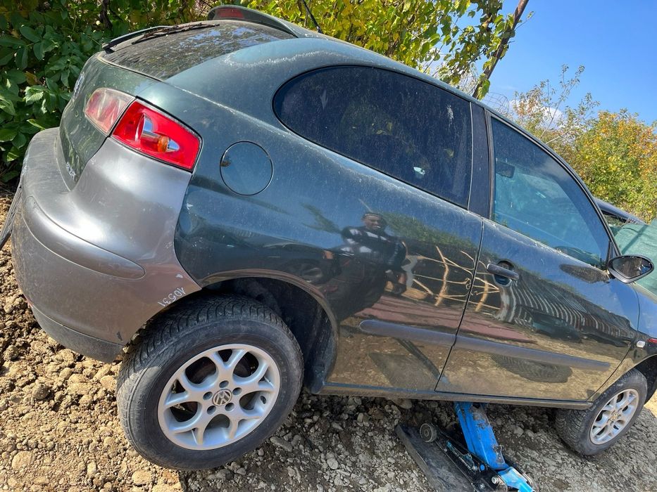 Dezmembrez seat ibiza 1.2i benzina
