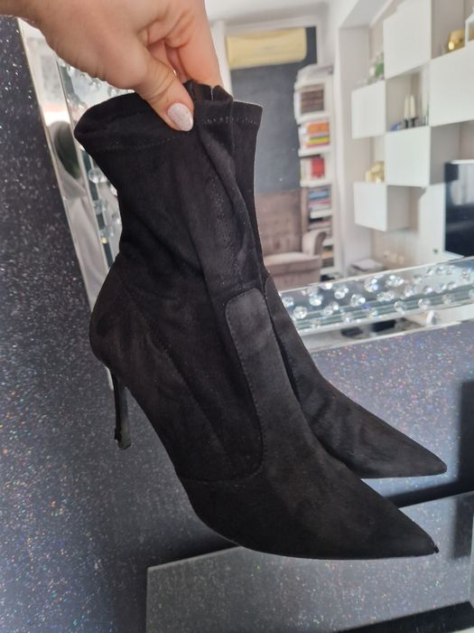 Botine negre Zara