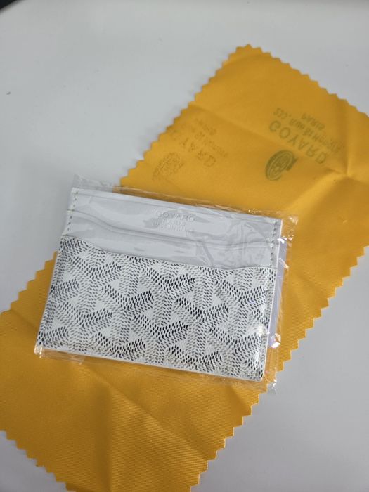 Card holder goyard // alb