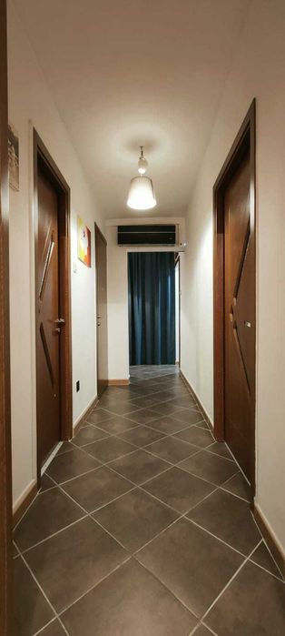 Inchiriez apartament cu 2 camere