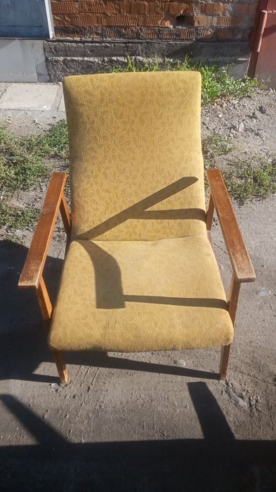 Продам кресло советское
