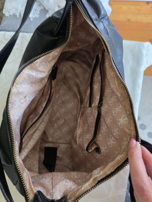 Guess оригинална дамска чанта