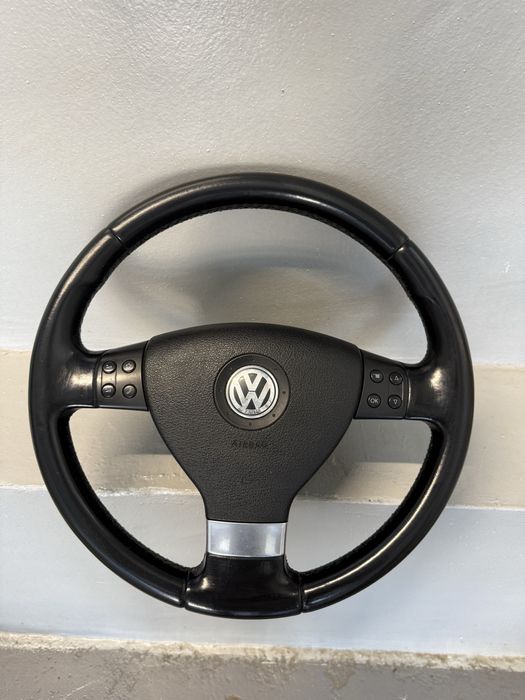 Трилъчев мулти волан за Vw Golf 5