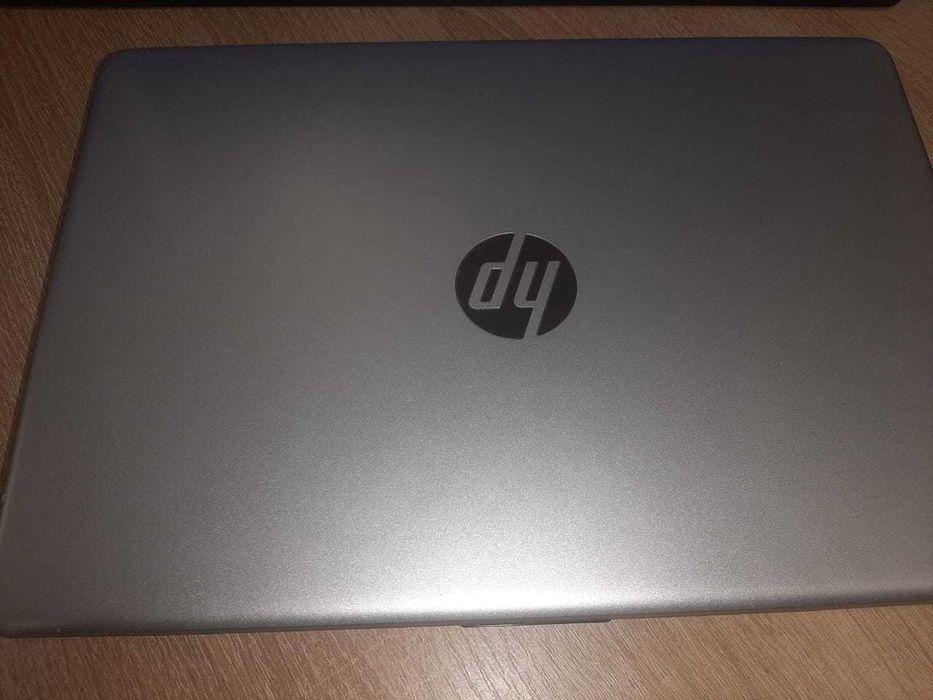 Ноутбук HP Laptop