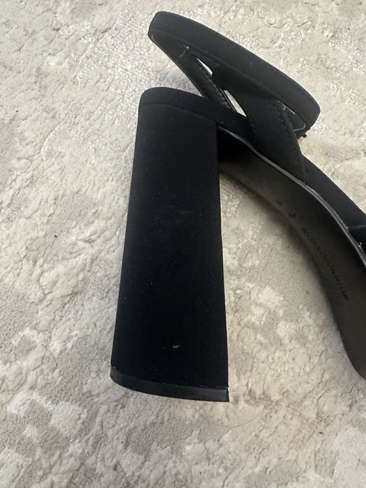 Туфли Stradivarius