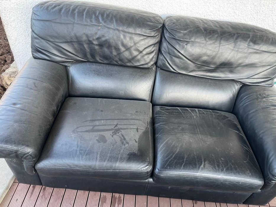 Canapea de piele de vanzare