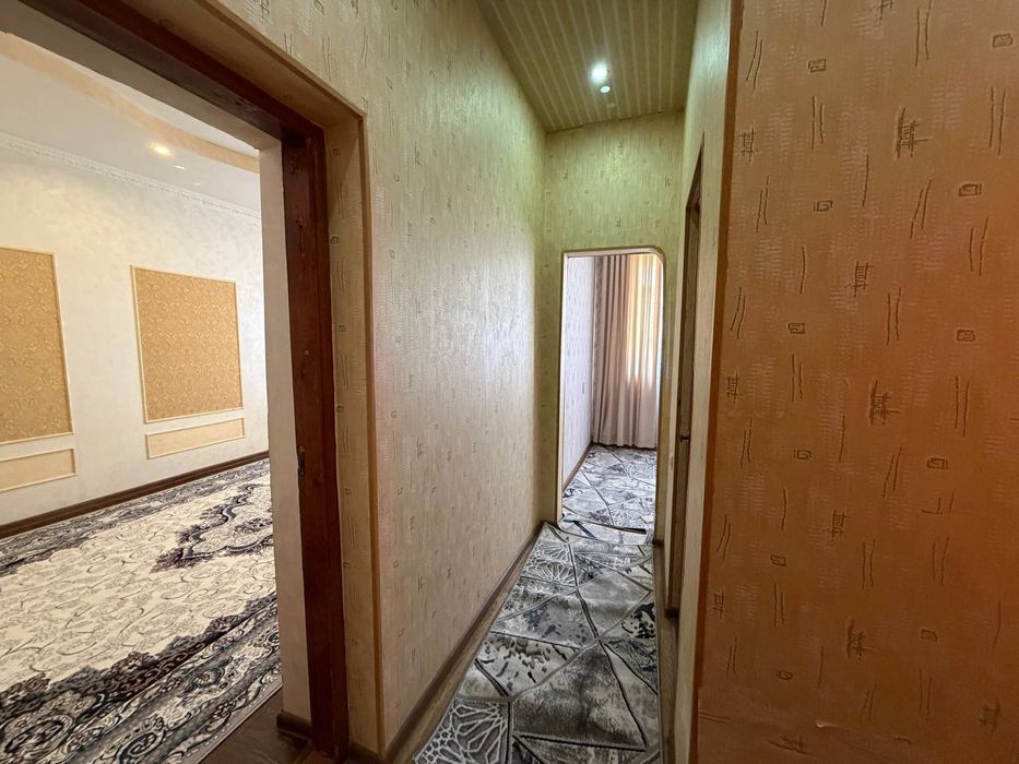 Срочно продам 1 комнатную квартиру 5 микрорайон