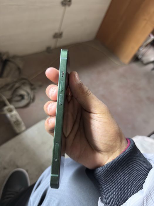 Iphone 13 / iphone 13 pro sotiladi