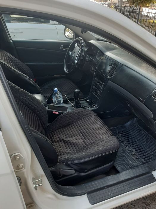 Эпика сотилади 2010