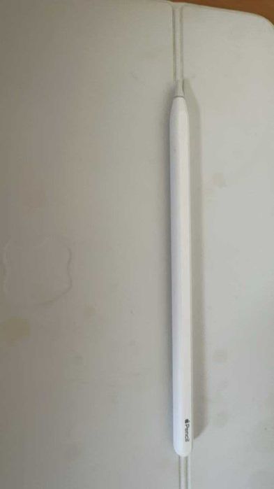 iPad Pro 11″ M1 128 ГБ + Apple Pencil 2 + Magic Keyboard