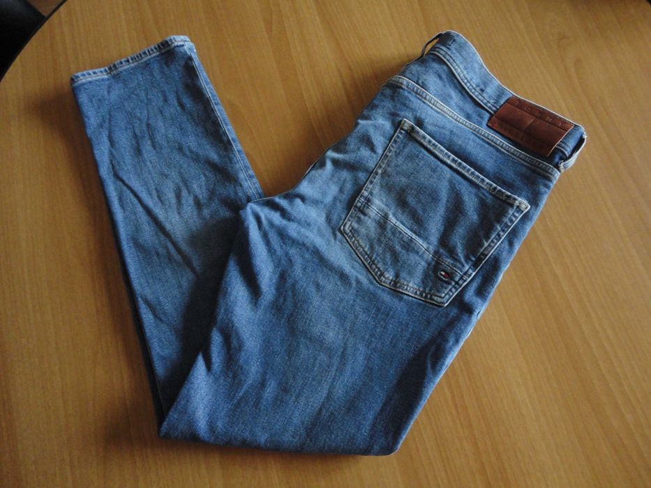 Tommy Hilfiger/W36/L32/оригинални дънки