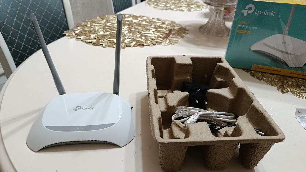 Продам wi-fi роутер tp-link