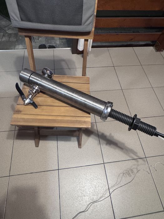 Coloană dozator bere cu racire si reclama iluminata