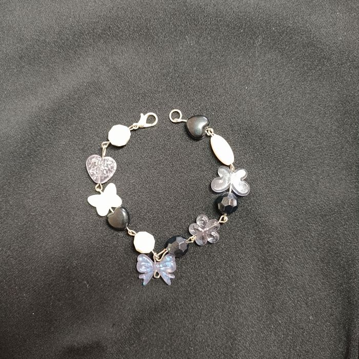 Браслеты ручной работы