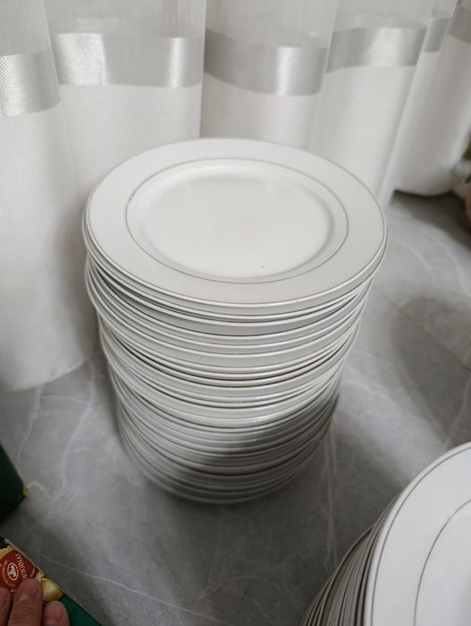 Тарелки (30 штук)