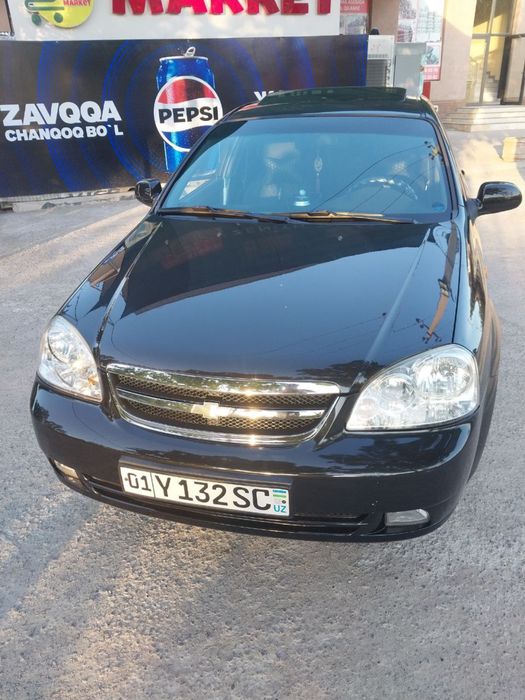 Chevralet Lacetti 1.8 автамат
