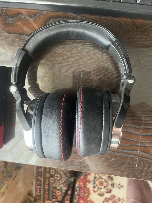 Микрофон студийный