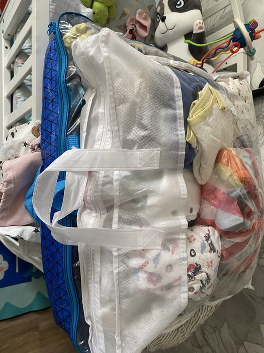 Продам детскую одежду от 0 до 6 месяцев