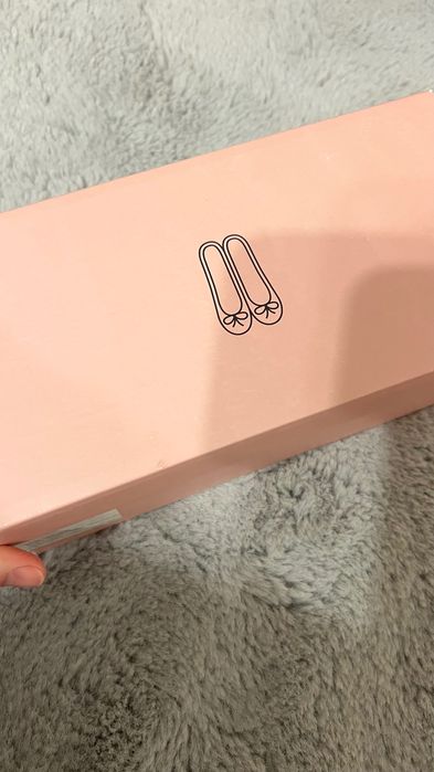 Детски туфли Pretty Ballerinas 29 размер, уголеменени. Като нови.